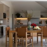 henrik dining in oak - Image 5